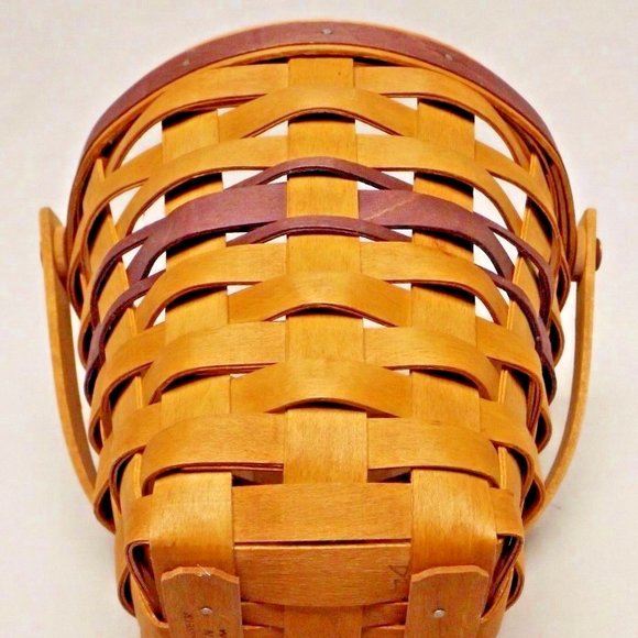 Longaberger 1994 May Series Lilac Basket with Liner Just a Great Find! - Picture 11 of 12